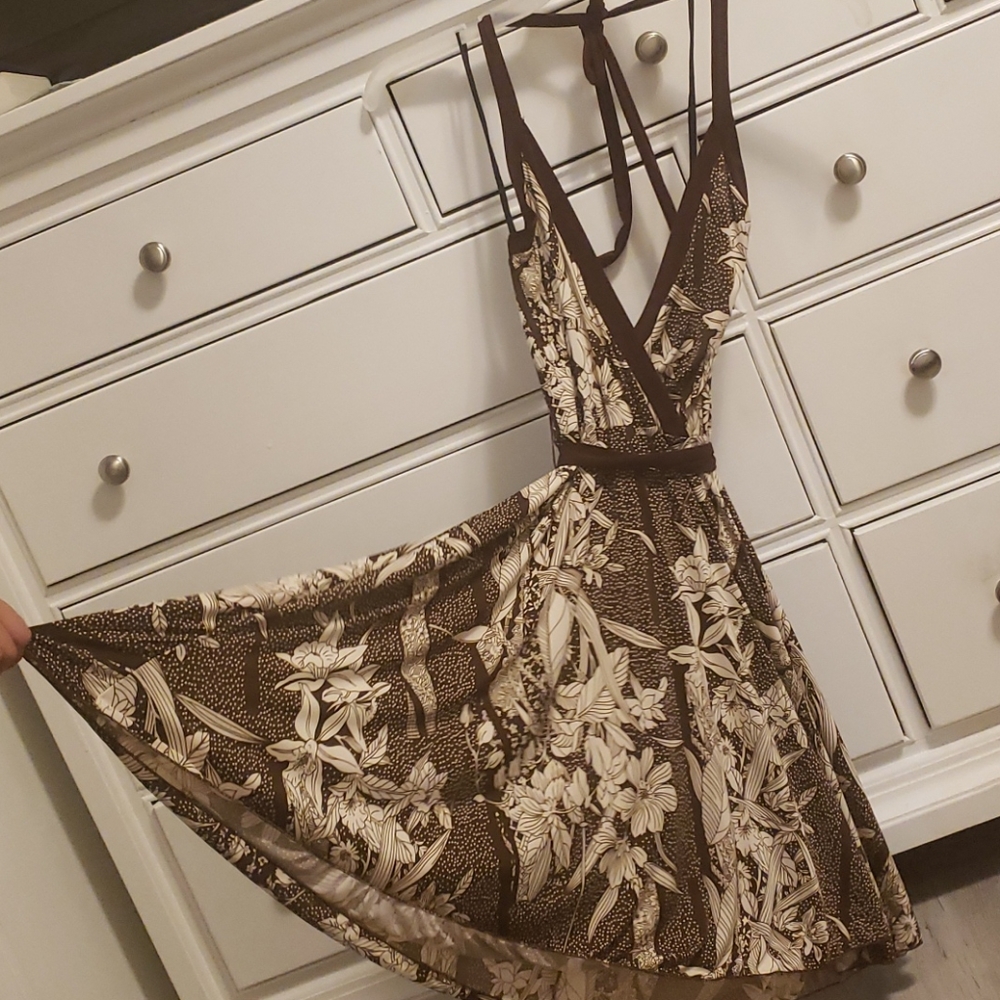 DRESS - Picture 2 of 6